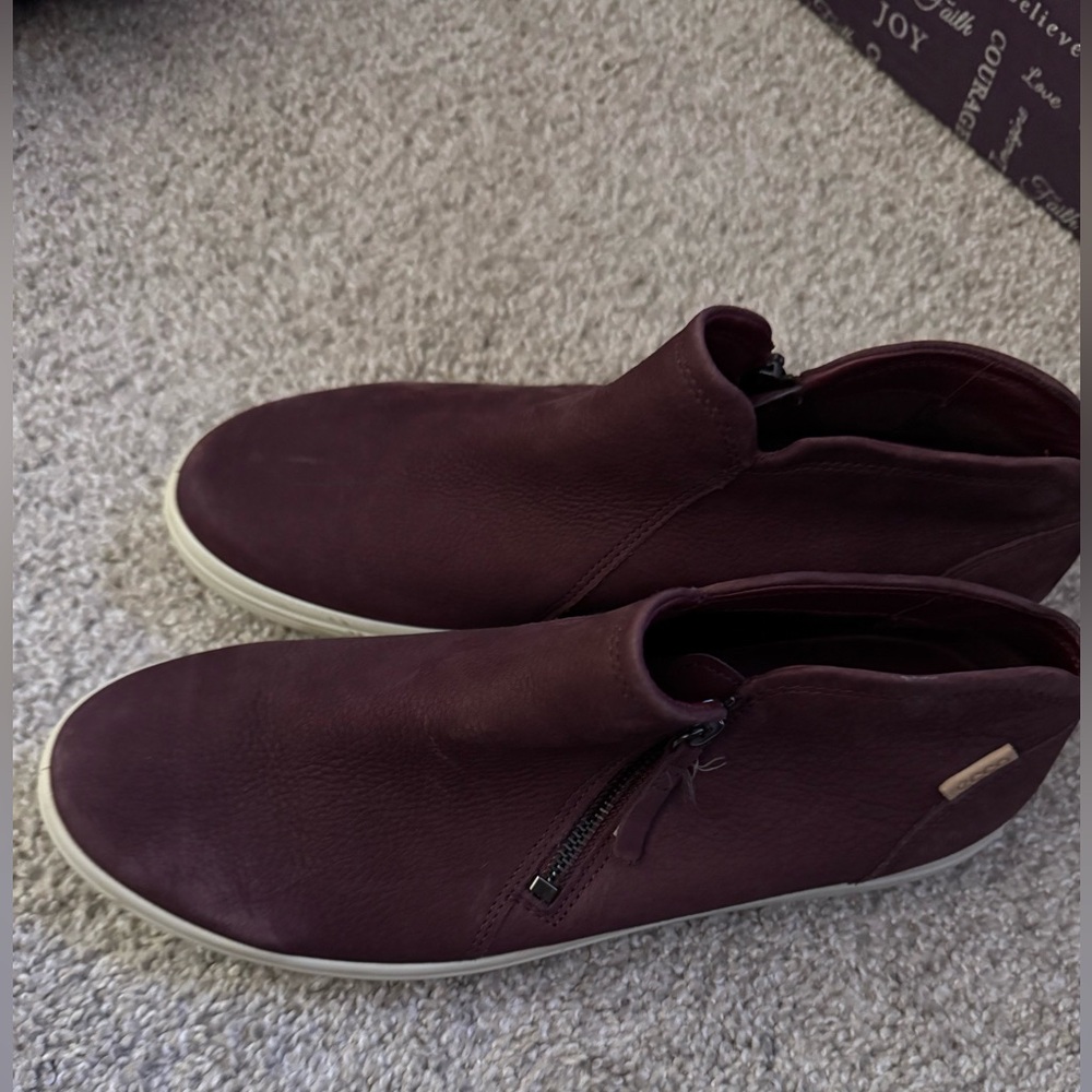 Ecco Burgundy shoes - soft style size 12 eur 43
